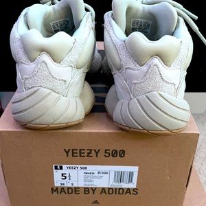 Yeezy 500 Beige Athletic Shoes